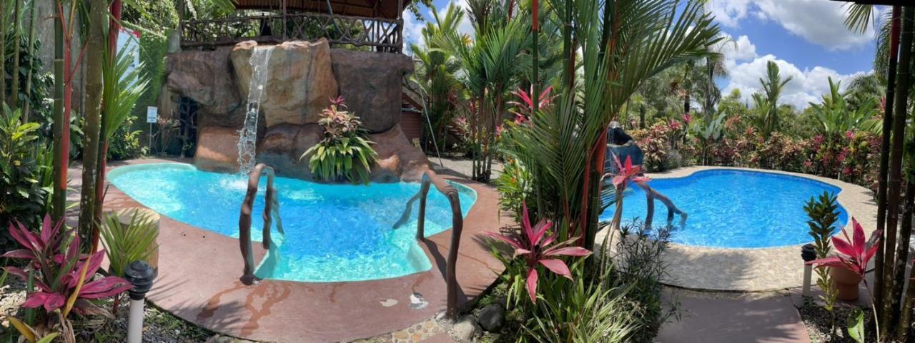 Aunty Arenal Lodge La Fortuna 外观 照片