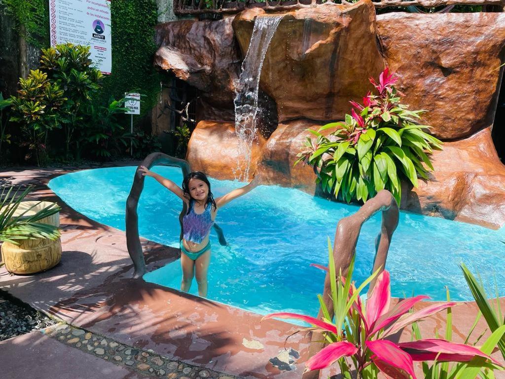Aunty Arenal Lodge La Fortuna 外观 照片