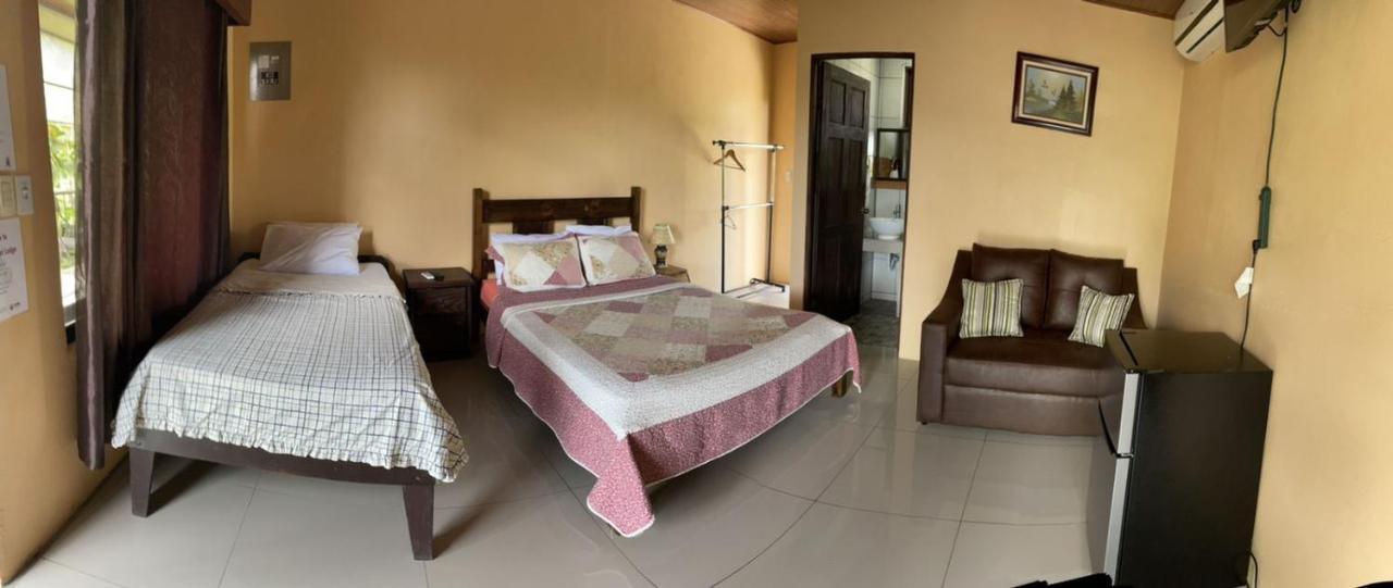 Aunty Arenal Lodge La Fortuna 外观 照片
