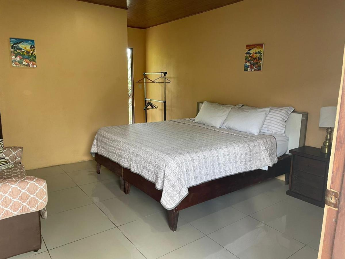 Aunty Arenal Lodge La Fortuna 外观 照片