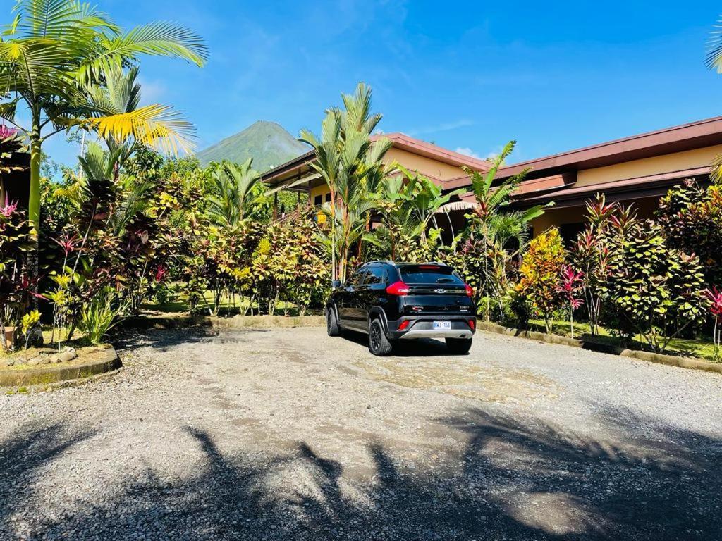 Aunty Arenal Lodge La Fortuna 外观 照片