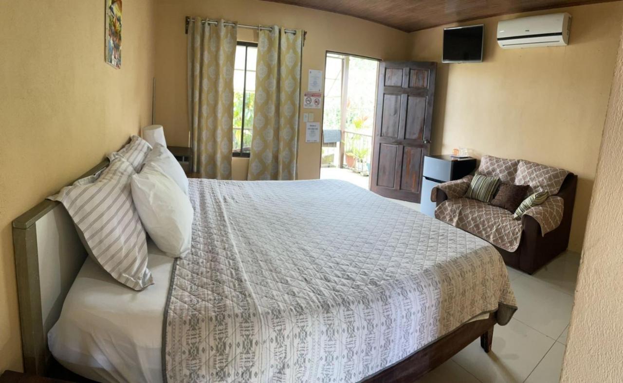 Aunty Arenal Lodge La Fortuna 外观 照片