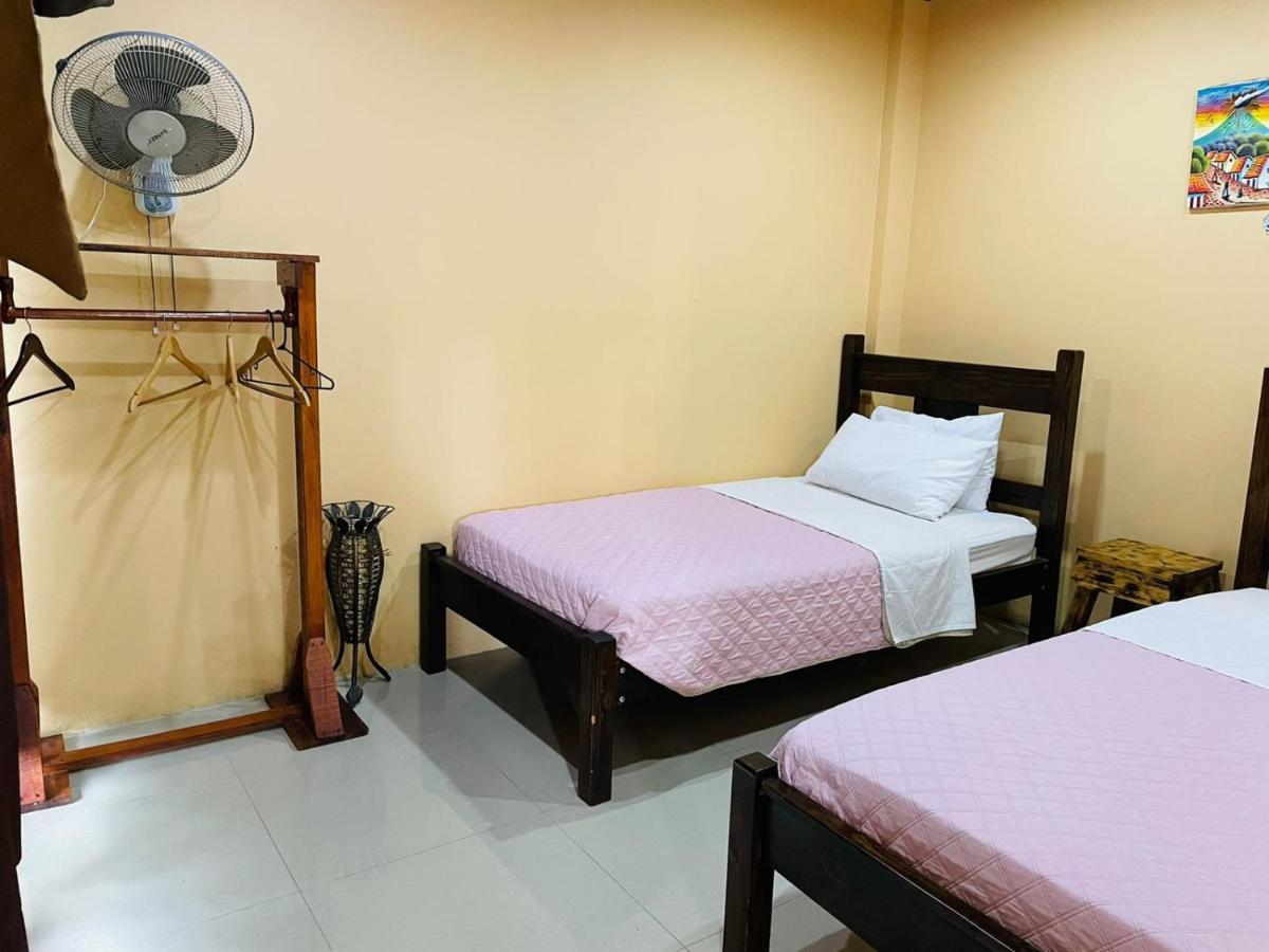 Aunty Arenal Lodge La Fortuna 外观 照片
