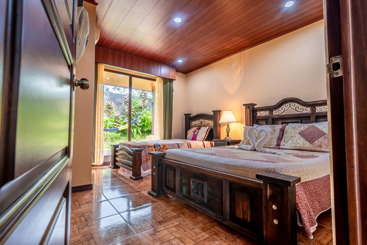 Aunty Arenal Lodge La Fortuna 外观 照片