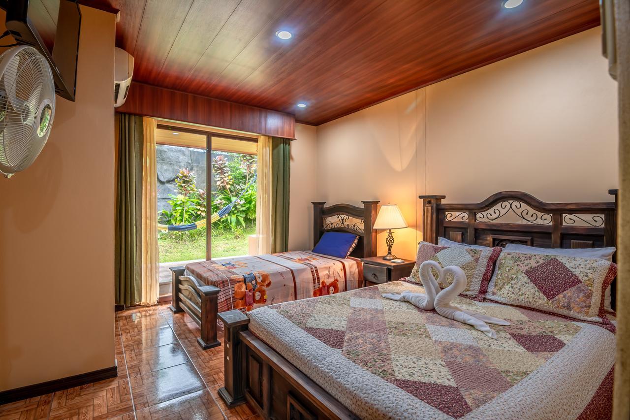 Aunty Arenal Lodge La Fortuna 外观 照片
