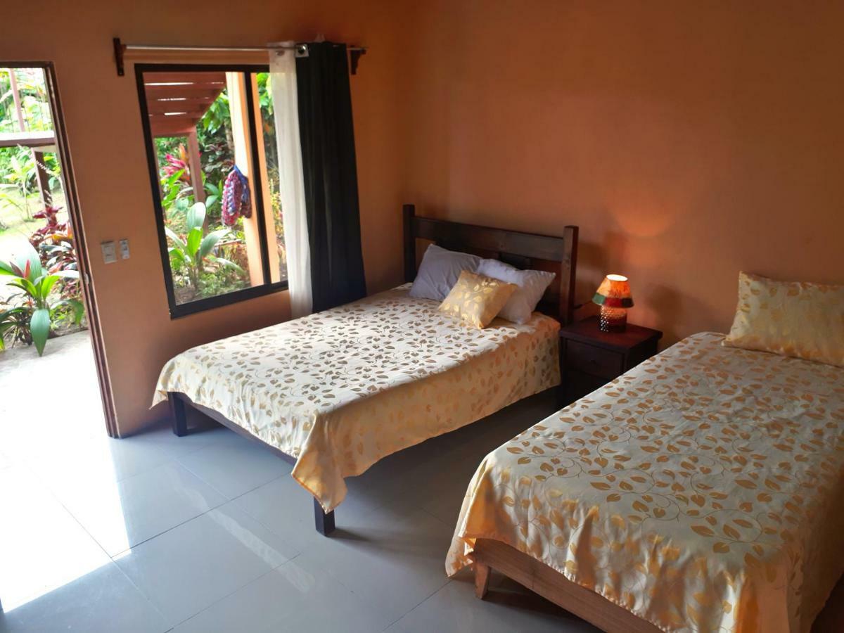 Aunty Arenal Lodge La Fortuna 客房 照片
